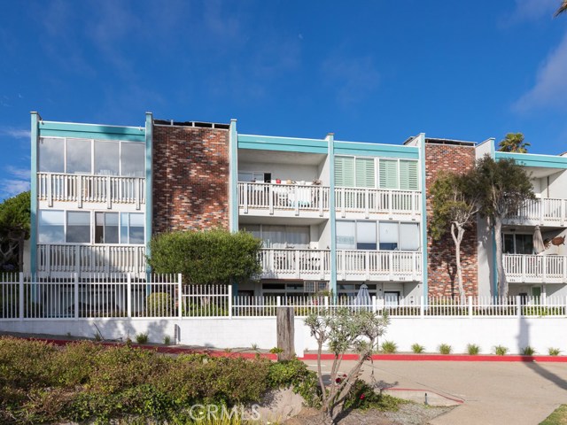 678 The Village, Redondo Beach, California 90277, 1 Bedroom Bedrooms, ,1 BathroomBathrooms,Residential,Sold,The Village,SB20126813