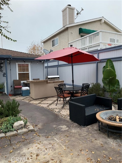 1800 11th Street, Manhattan Beach, California 90266, 3 Bedrooms Bedrooms, ,2 BathroomsBathrooms,Residential,Sold,11th,SB19280546