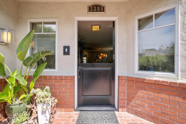 2300 Poinsettia Avenue, Manhattan Beach, California 90266, 4 Bedrooms Bedrooms, ,3 BathroomsBathrooms,Residential,Sold,Poinsettia,SB17106769