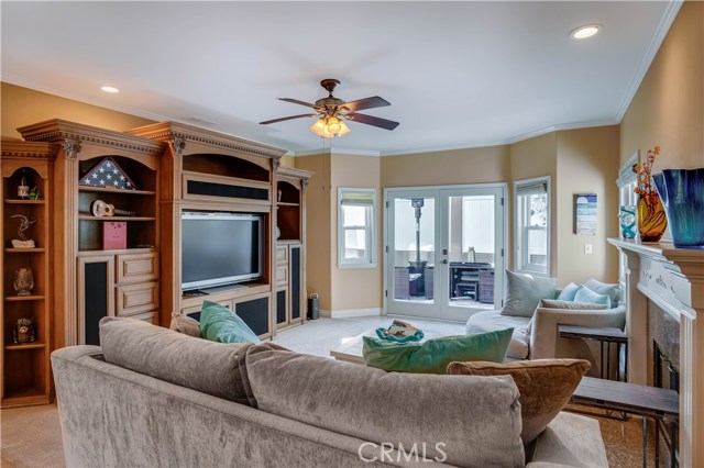 2208 Huntington Lane, Redondo Beach, California 90278, 4 Bedrooms Bedrooms, ,2 BathroomsBathrooms,Residential,Sold,Huntington,SB21022520