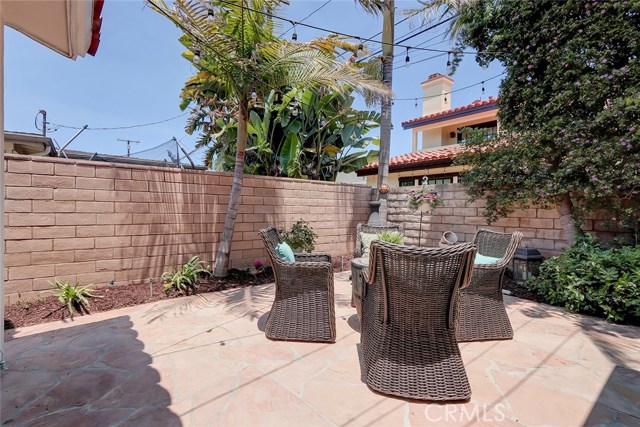 411 Avenue F, Redondo Beach, California 90277, 5 Bedrooms Bedrooms, ,4 BathroomsBathrooms,Residential,Sold,Avenue F,SB20102967