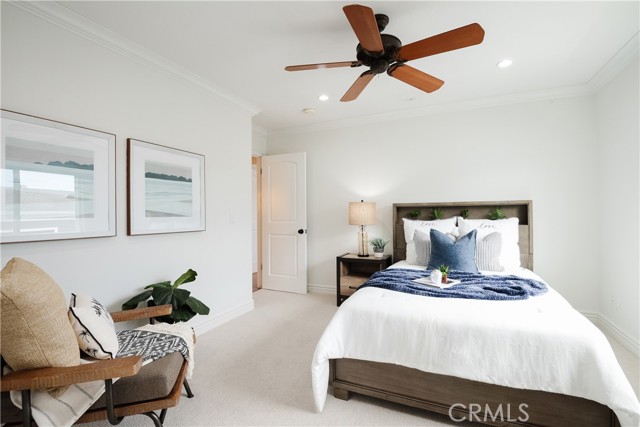 754 35th Street, Manhattan Beach, California 90266, 5 Bedrooms Bedrooms, ,3 BathroomsBathrooms,Residential,Sold,35th,SB21137408