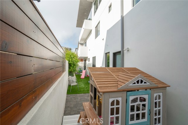 517 Prospect Avenue, Hermosa Beach, California 90254, 5 Bedrooms Bedrooms, ,4 BathroomsBathrooms,Residential,Sold,Prospect,SB20190359