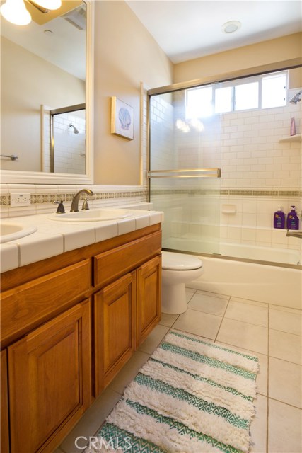 2217 Ruhland Avenue, Redondo Beach, California 90278, 4 Bedrooms Bedrooms, ,3 BathroomsBathrooms,Residential,Sold,Ruhland,SB17139608