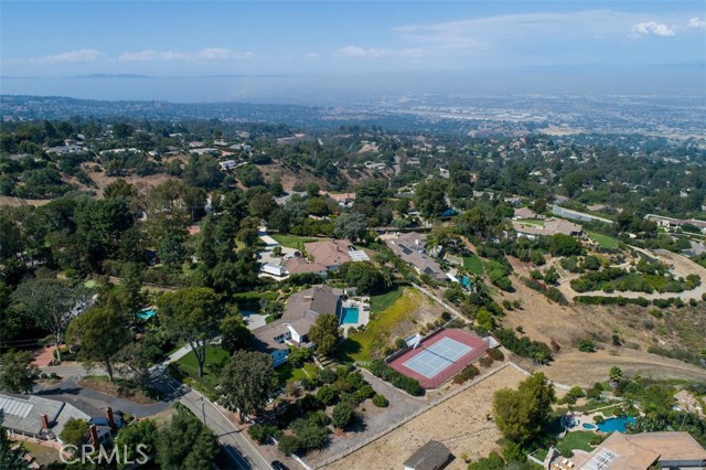 2 Open Brand Rd, Rolling Hills, California 90274, 5 Bedrooms Bedrooms, ,2 BathroomsBathrooms,Residential,Sold,Open Brand Rd,PV17209924