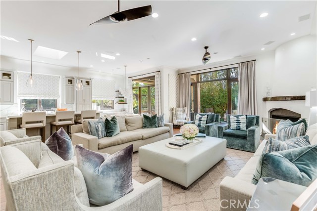 3305 Pine Avenue, Manhattan Beach, California 90266, 4 Bedrooms Bedrooms, ,1 BathroomBathrooms,Residential,Sold,Pine,SB20042109