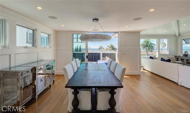 548 Pine Street, Hermosa Beach, California 90254, 4 Bedrooms Bedrooms, ,3 BathroomsBathrooms,Residential,Sold,Pine,SB19142992