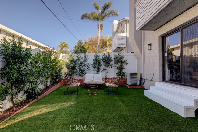 1902 Graham Avenue, Redondo Beach, California 90278, 3 Bedrooms Bedrooms, ,3 BathroomsBathrooms,Residential,Sold,Graham,SB21031850