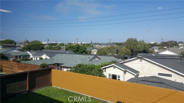 522 Susana Avenue, Redondo Beach, California 90277, 4 Bedrooms Bedrooms, ,3 BathroomsBathrooms,Residential,Sold,Susana,SB18212930