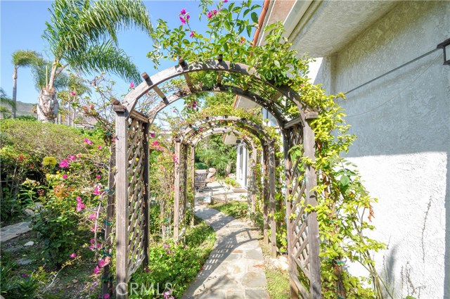 6401 Via Baron, Rancho Palos Verdes, California 90275, 4 Bedrooms Bedrooms, ,5 BathroomsBathrooms,Residential,Sold,Via Baron,PV17162261