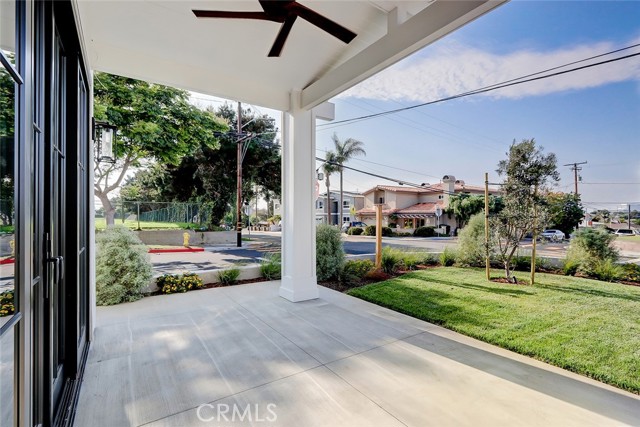 1400 17th Street, Manhattan Beach, California 90266, 5 Bedrooms Bedrooms, ,3 BathroomsBathrooms,Residential,Sold,17th,SB21193120
