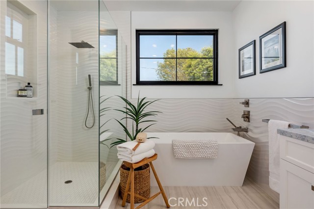 1400 Manzanita Lane, Manhattan Beach, California 90266, 5 Bedrooms Bedrooms, ,2 BathroomsBathrooms,Residential,Sold,Manzanita Lane,SB21134329