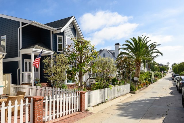 Charming south end street