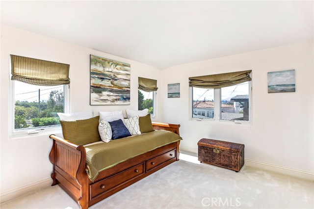2013 Magnolia Avenue, Manhattan Beach, California 90266, 4 Bedrooms Bedrooms, ,4 BathroomsBathrooms,Residential,Sold,Magnolia,SB18234359