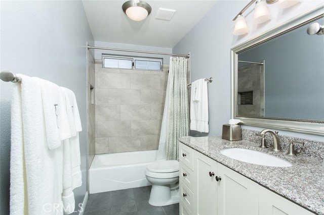 2706 Carnegie Lane, Redondo Beach, California 90278, 3 Bedrooms Bedrooms, ,2 BathroomsBathrooms,Residential,Sold,Carnegie,SB18145376
