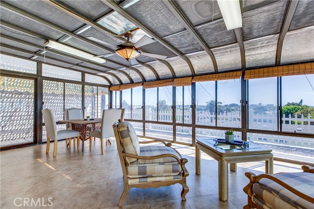 600 Faye Lane, Redondo Beach, California 90277, 5 Bedrooms Bedrooms, ,1 BathroomBathrooms,Residential,Sold,Faye,SB19183101