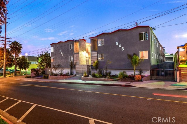 Photo of 946 W Beach Avenue, Inglewood, CA 90302