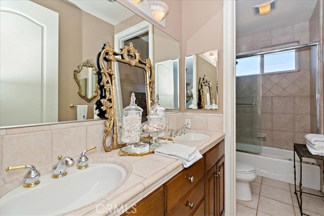 2213 Gates Avenue, Redondo Beach, California 90278, 4 Bedrooms Bedrooms, ,2 BathroomsBathrooms,Residential,Sold,Gates,SB19244221