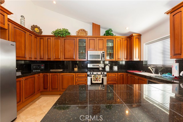 2120 Grant Avenue, Redondo Beach, California 90278, 3 Bedrooms Bedrooms, ,2 BathroomsBathrooms,Residential,Sold,Grant,CV18281236