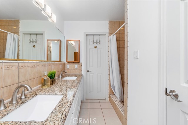 2416 Nelson Avenue, Redondo Beach, California 90278, 4 Bedrooms Bedrooms, ,2 BathroomsBathrooms,Residential,Sold,Nelson,SB20179840