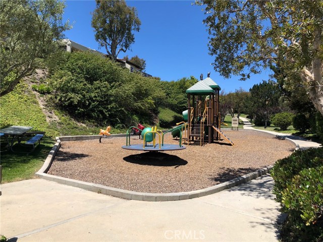 123 Cottonwood Circle, Rolling Hills Estates, California 90274, 3 Bedrooms Bedrooms, ,2 BathroomsBathrooms,Residential,Sold,Cottonwood,SB18140760