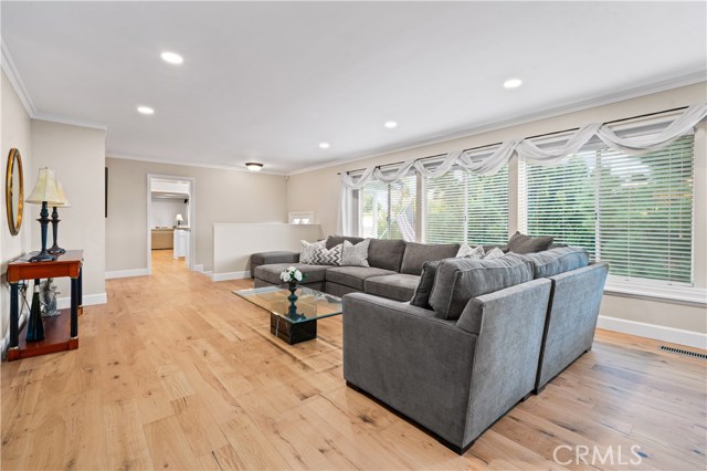 5230 Middlecrest Road, Rancho Palos Verdes, California 90275, 4 Bedrooms Bedrooms, ,1 BathroomBathrooms,Residential,Sold,Middlecrest,OC20256305