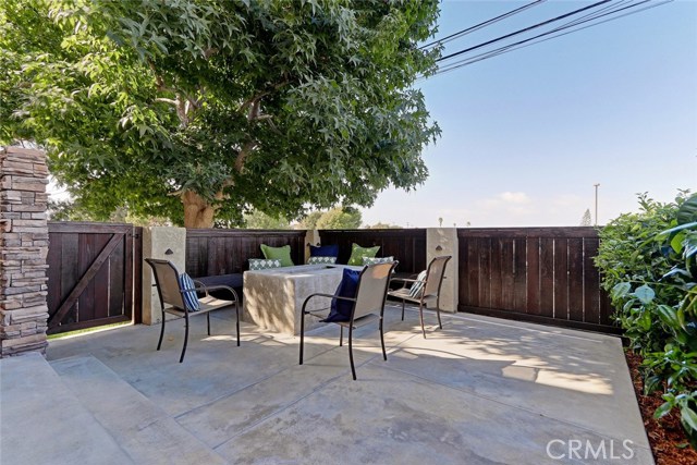 1818 Spreckels Lane, Redondo Beach, California 90278, 4 Bedrooms Bedrooms, ,3 BathroomsBathrooms,Residential,Sold,Spreckels,SB17228588