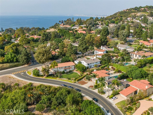 1808 Via Olivera, Palos Verdes Estates, California 90274, 4 Bedrooms Bedrooms, ,3 BathroomsBathrooms,Residential,Sold,Via Olivera,PV20215353