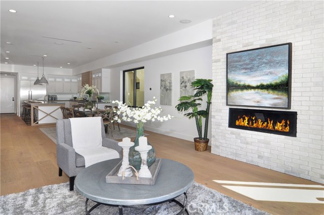 438be461-f50b-4b65-83ce-6a14ce1daa12 312 3rd Street, Huntington Beach, CA 92648 <span style='background-color:transparent;padding:0px;'><small><i> </i></small></span>