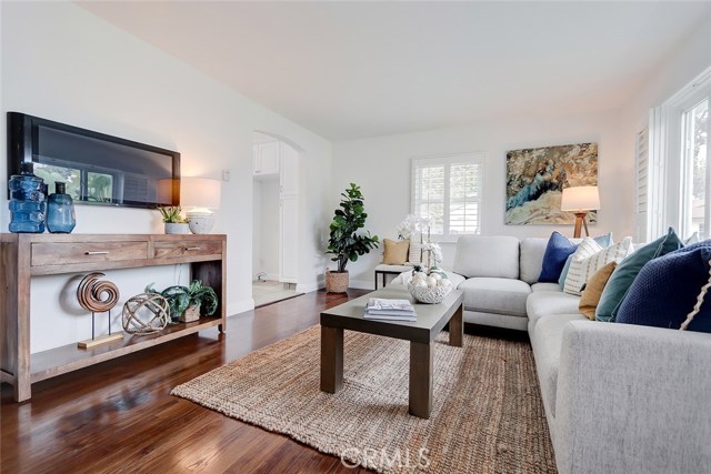 2717 182nd Place, Redondo Beach, California 90278, 4 Bedrooms Bedrooms, ,2 BathroomsBathrooms,Residential,Sold,182nd,SB20109929