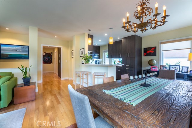 2703 Spreckels Lane, Redondo Beach, California 90278, 4 Bedrooms Bedrooms, ,3 BathroomsBathrooms,Residential,Sold,Spreckels,PW20057811