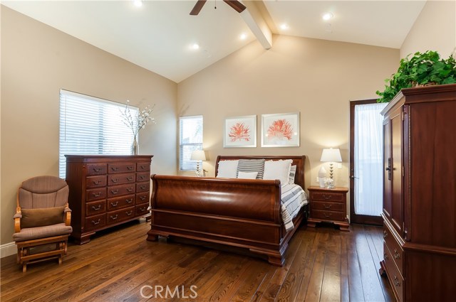 610 Juanita Avenue, Redondo Beach, California 90277, 4 Bedrooms Bedrooms, ,3 BathroomsBathrooms,Residential,Sold,Juanita,PV17121726