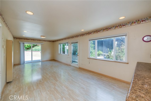 5669 Whitecliff Drive, Rancho Palos Verdes, California 90275, 4 Bedrooms Bedrooms, ,3 BathroomsBathrooms,Residential,Sold,Whitecliff,PV17220054