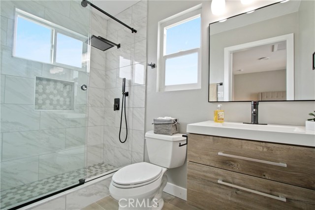 18518 Grevillea Avenue, Redondo Beach, California 90278, 3 Bedrooms Bedrooms, ,2 BathroomsBathrooms,Residential,Sold,Grevillea,DW19132726