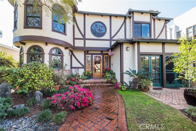 522 24th Place, Hermosa Beach, California 90254, 3 Bedrooms Bedrooms, ,3 BathroomsBathrooms,Residential,Sold,24th Place,SB18039832