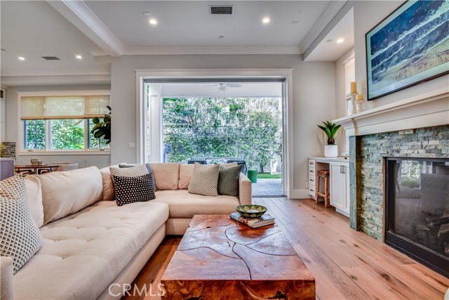 1904 Palm Avenue, Manhattan Beach, California 90266, 5 Bedrooms Bedrooms, ,5 BathroomsBathrooms,Residential,Sold,Palm,SB21124445