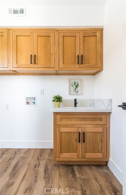 2517 Fisk Lane, Redondo Beach, California 90278, 4 Bedrooms Bedrooms, ,3 BathroomsBathrooms,Residential,Sold,Fisk,SB20145075