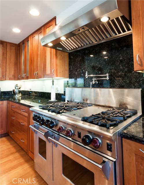 1505 Via Asturias, Palos Verdes Estates, California 90274, 4 Bedrooms Bedrooms, ,2 BathroomsBathrooms,Residential,Sold,Via Asturias,SB17083170