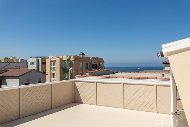 29 6th Street, Hermosa Beach, California 90254, ,Residential Income,Sold,6th,SB21084713