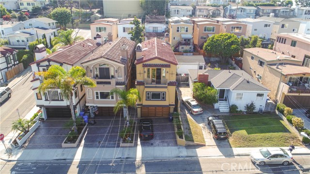 1605 Stanford Avenue, Redondo Beach, California 90278, 5 Bedrooms Bedrooms, ,3 BathroomsBathrooms,Residential,Sold,Stanford,SB19237722