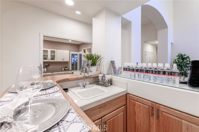 8 Hillcrest Meadows, Rolling Hills Estates, California 90274, 3 Bedrooms Bedrooms, ,3 BathroomsBathrooms,Residential,Sold,Hillcrest Meadows,CV19048842