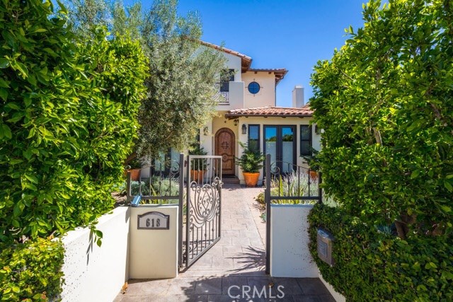 618 Maria Avenue, Redondo Beach, California 90277, 4 Bedrooms Bedrooms, ,2 BathroomsBathrooms,Residential,Sold,Maria,SB17056583