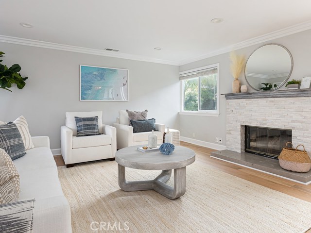 2312 Huntington Lane, Redondo Beach, California 90278, 4 Bedrooms Bedrooms, ,2 BathroomsBathrooms,Residential,Sold,Huntington,SB20214766