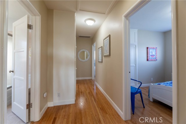 500 Paulina Avenue, Redondo Beach, California 90277, 3 Bedrooms Bedrooms, ,1 BathroomBathrooms,Residential,Sold,Paulina,PW19227875