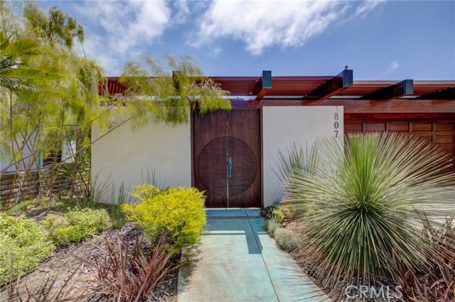 807 Paulina Avenue, Redondo Beach, California 90277, 5 Bedrooms Bedrooms, ,2 BathroomsBathrooms,Residential,Sold,Paulina,SB20058130