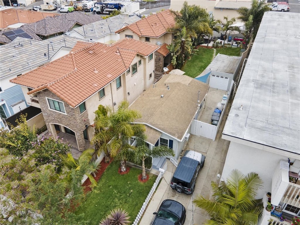 526 Francisca Avenue, Redondo Beach, California 90277, 3 Bedrooms Bedrooms, ,1 BathroomBathrooms,Residential,Sold,Francisca,SB21067379