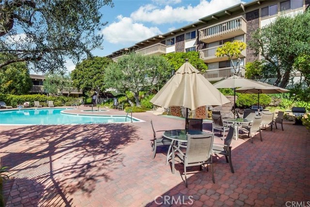 6526 Ocean Crest Drive, Rancho Palos Verdes, California 90275, 1 Bedroom Bedrooms, ,1 BathroomBathrooms,Residential,Sold,Ocean Crest,SB18002023