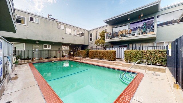 2 Bed Home for Sale in North Hollywood, California