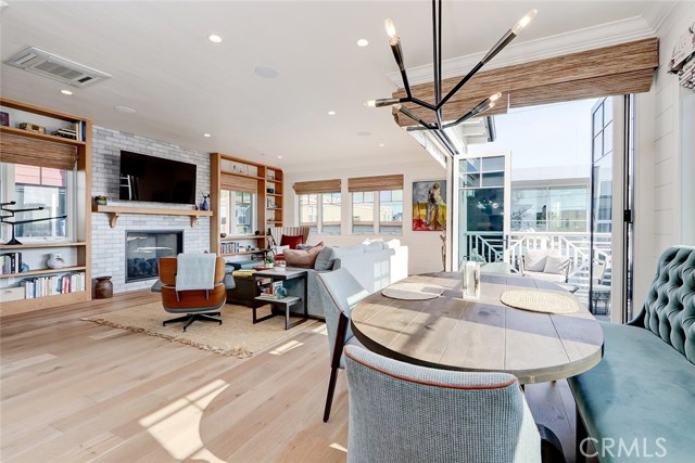 443 23rd Place, Manhattan Beach, California 90266, 3 Bedrooms Bedrooms, ,2 BathroomsBathrooms,Residential,Sold,23rd,SB20175506