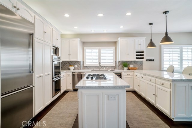 2301 Walnut Avenue, Manhattan Beach, California 90266, 4 Bedrooms Bedrooms, ,3 BathroomsBathrooms,Residential,Sold,Walnut,SB19070535